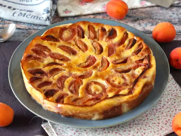 Recept Jednoduchý marhuľový clafoutis