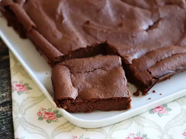Recept Koláč s čokoládou a maslovými orechmi (áno, áno!)