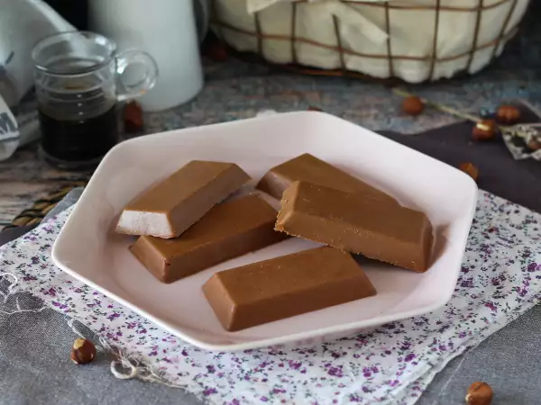 Recept Domáca gianduja, veľmi jednoduchý taliansky recept, ktorý je ideálny ku káve!