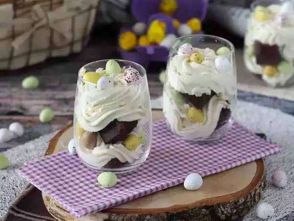 Recept Veľkonočné koláčiky a šľahačkové verrines