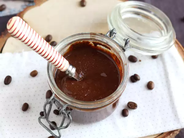 Recept Konečne nátierka pre milovníkov kávy! s čokoládou a lieskovými orieškami