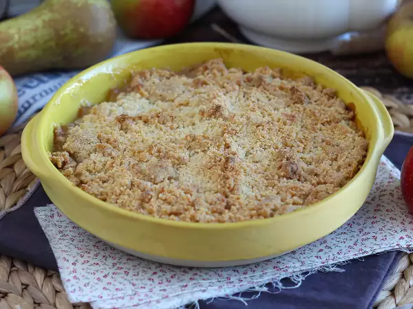 Recept Extra chrumkavá a roztápajúca sa jablkovo-hruškový crumble