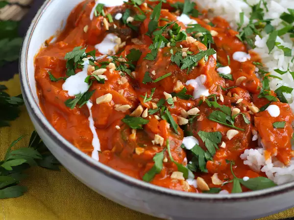 Recept Vegánska malai kofta: cícerové mäsové guľky s paradajkovou omáčkou