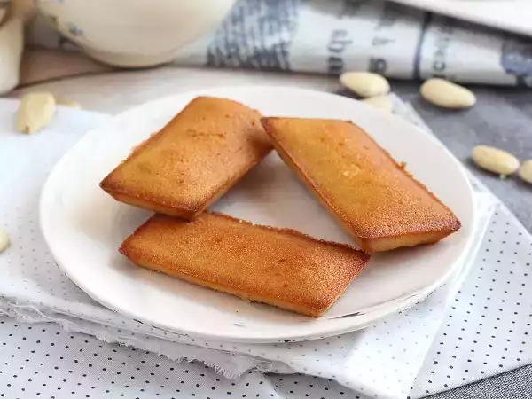 Recept Domáci mandľový koláč