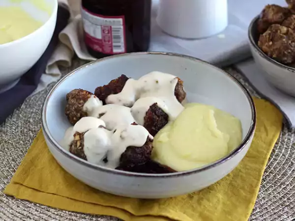 Recept Mäsové guľky ikea s bielou omáčkou
