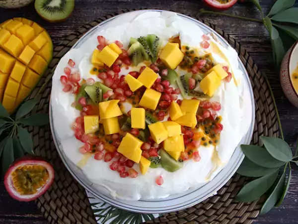 Recept Jednoduchá pavlova z exotického ovocia