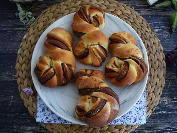 Recept Pletené buchty s nutellou