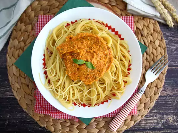 Recept Červená omáčka pesto