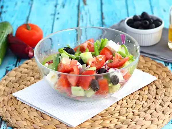 Recept Grécky šalát alebo horiatiki