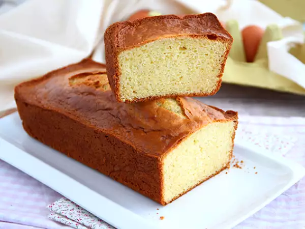 Recept Mascarpone koláč (vlhký a chutný)