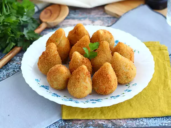 Recept Coxinhas (brazílske kuracie krokety)