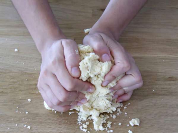 Krájané cesto na koláče a sušienky, krok za krokom - Príprava krok 5