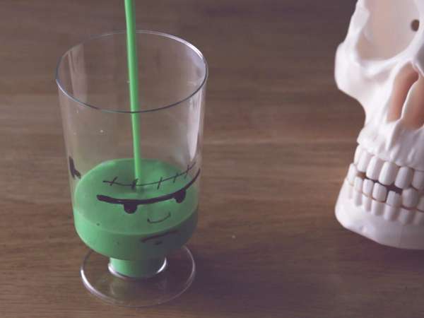 Frankensteinove krémy na Halloween - Príprava krok 10