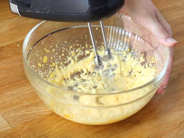 Talianske tiramisu - video recept ! - Príprava krok 2