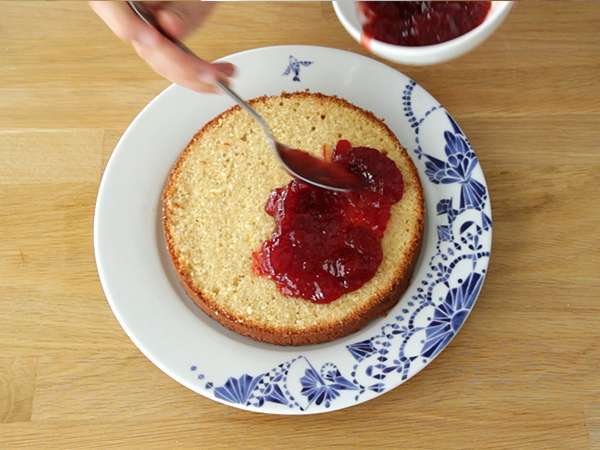 Victoria Sponge Cake - Príprava krok 5