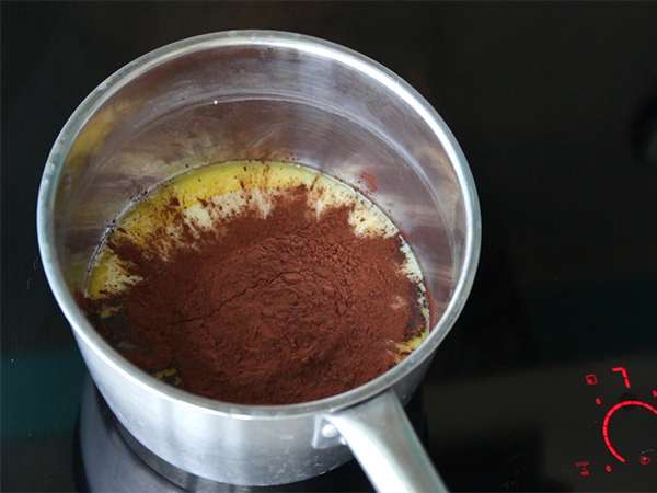 Brigadeiro, malé brazílske sladkosti - Príprava krok 1