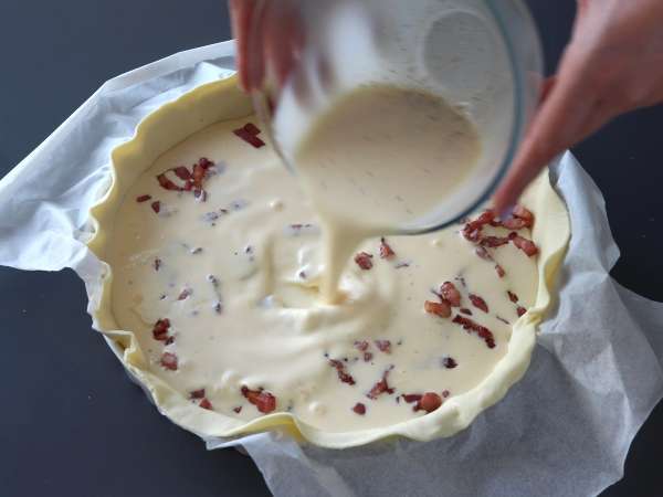 Jednoduchý domáci quiche lorraine recept - Príprava krok 3