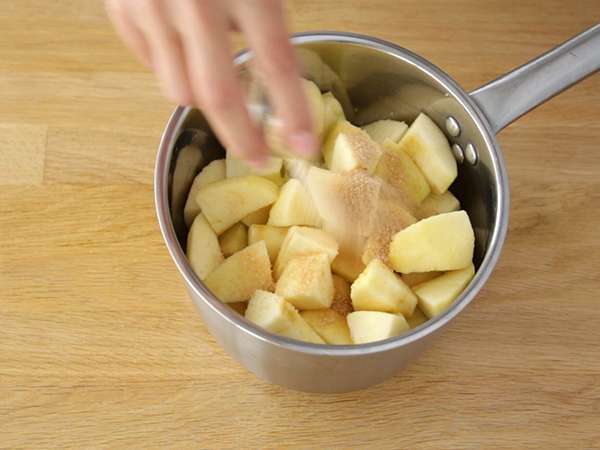 Jablkový koláč, klasický recept - Príprava krok 1