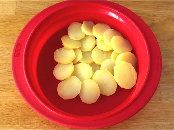 Tarte Tatin zo zemiakov a kantalu - Príprava krok 2