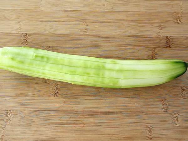 Vegánske koláčiky s uhorkami a humusom - Príprava krok 1