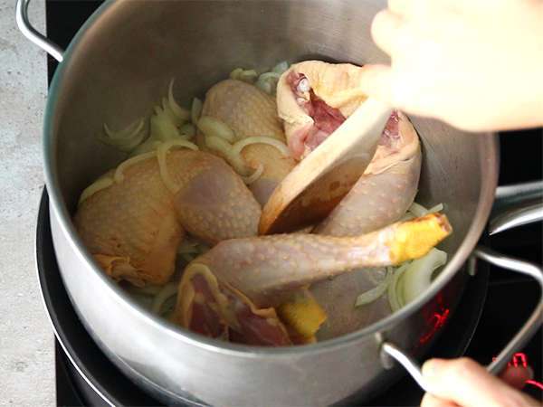 Tradičný marocký kurací kuskus - Príprava krok 1