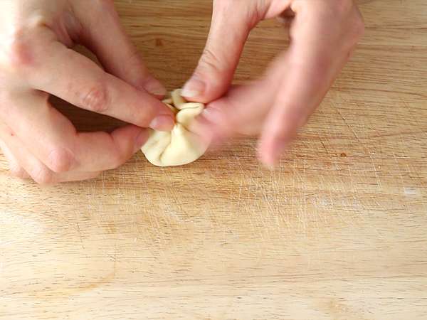Pizza guľôčky na zdieľanie - Príprava krok 3