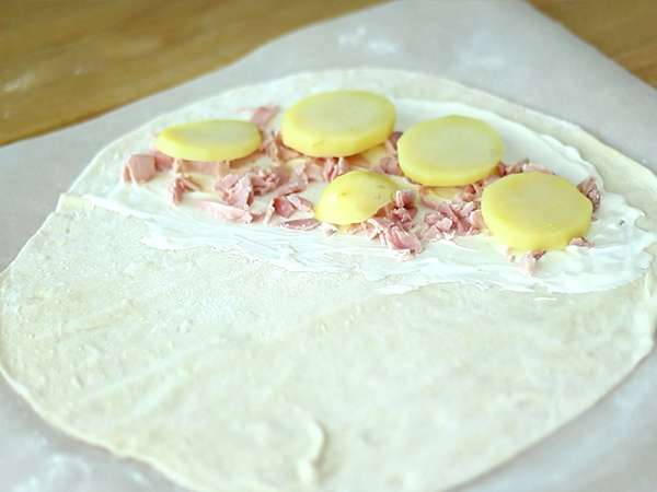 Chausson s raclette, savojská calzone - Príprava krok 2