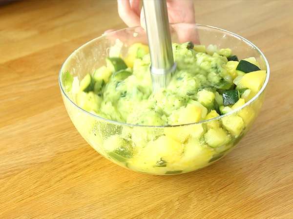 Vegánsky pastiersky koláč s cuketou a tofu - Príprava krok 5