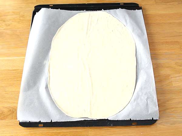 Flammekueche, alsaský flambovaný koláč - Príprava krok 1