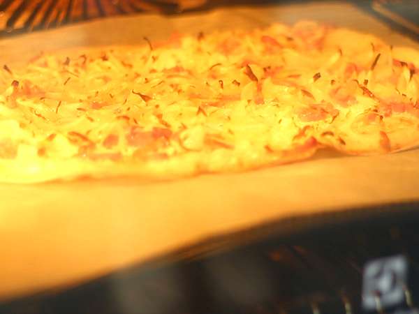 Flammekueche, alsaský flambovaný koláč - Príprava krok 5