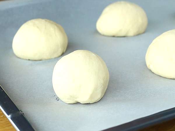 Domáce žemle na hamburgery - Príprava krok 5