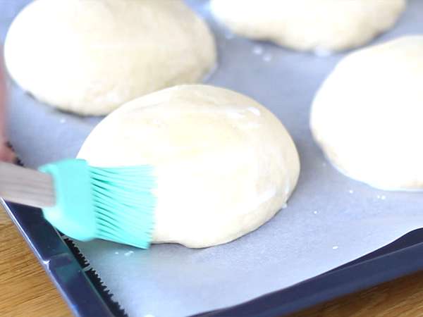 Domáce žemle na hamburgery - Príprava krok 6