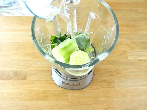 Uhorkové Mojito, nealkoholický koktail - Príprava krok 1