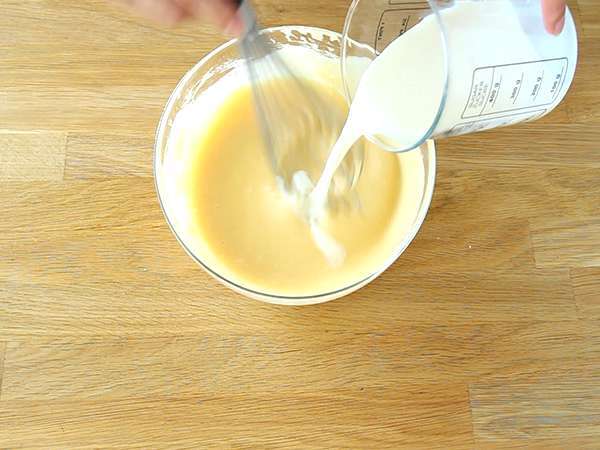 Čerešňový clafoutis, mimoriadne roztápajúca sa klasika - Príprava krok 2