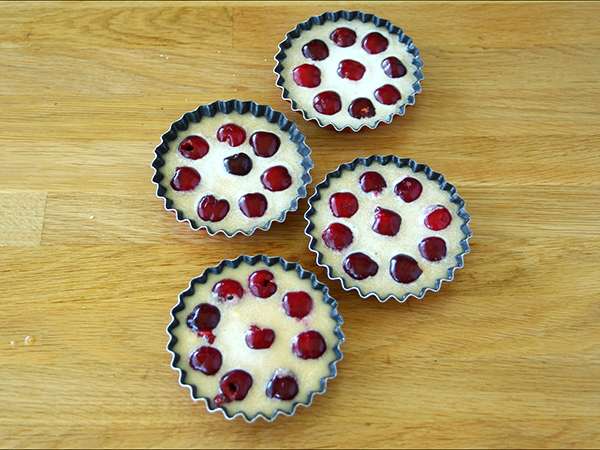 Bezlepkový mini čerešňový clafoutis - Príprava krok 3