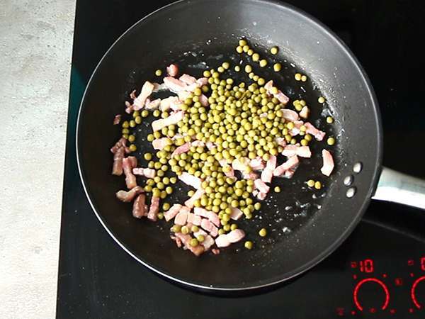 Expresná kantonská ryža, jednoduchý recept - Príprava krok 2