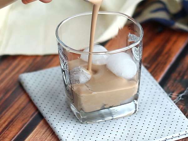 Baileys, írsky likér z whisky - Príprava krok 4
