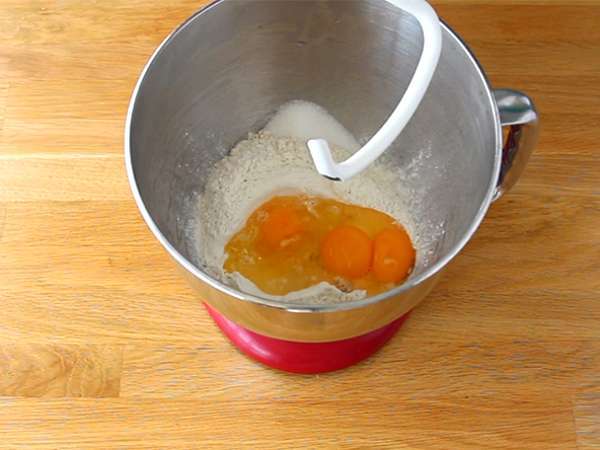 Tarte tropézienne vysvetlená krok za krokom - Príprava krok 1
