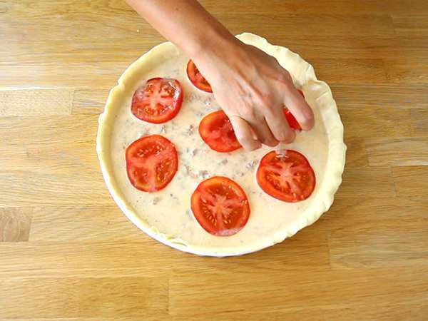 Quiche s tuniakom a paradajkami - Príprava krok 3