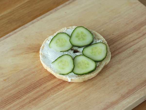 Vegetariánsky bagel - Príprava krok 2