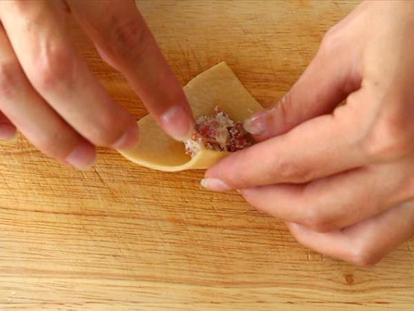 Tortellini s parmezánom, šunkou a bazalkou - Príprava krok 6