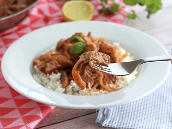 Rýchle a jednoduché hovädzie mäso Stroganoff - Príprava krok 7