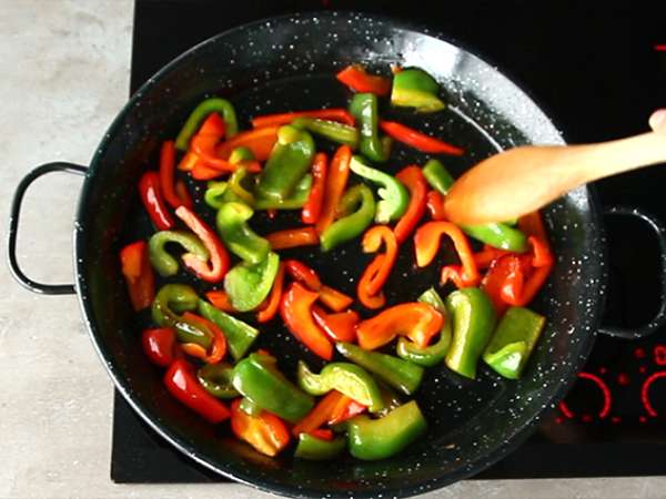 Paella s morskými plodmi - Príprava krok 4