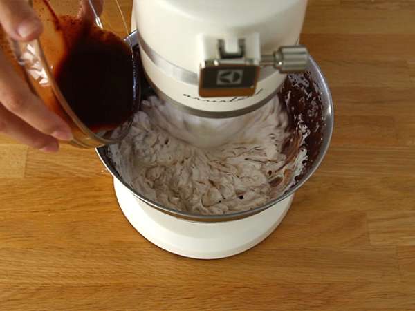 Ľadové cappuccino, lahodný kávový dezert - Príprava krok 2