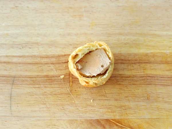 Pečivo Choux s foie gras a konfitovanou cibuľou - Príprava krok 5