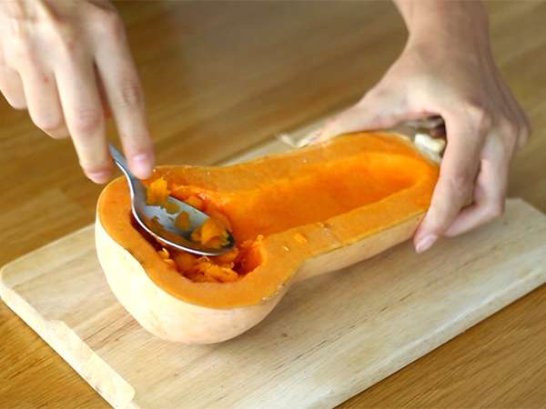 Courgiflette - maslová tekvica na spôsob tartiflette - Príprava krok 1