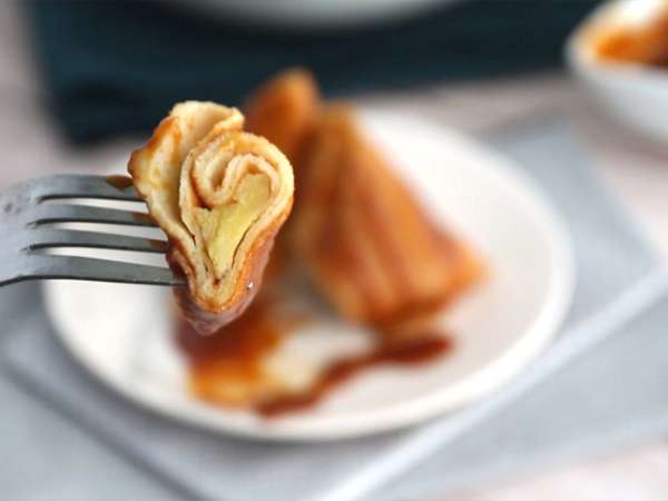 Palacinky Samoussas s karamelizovanými jablkami - Príprava krok 8