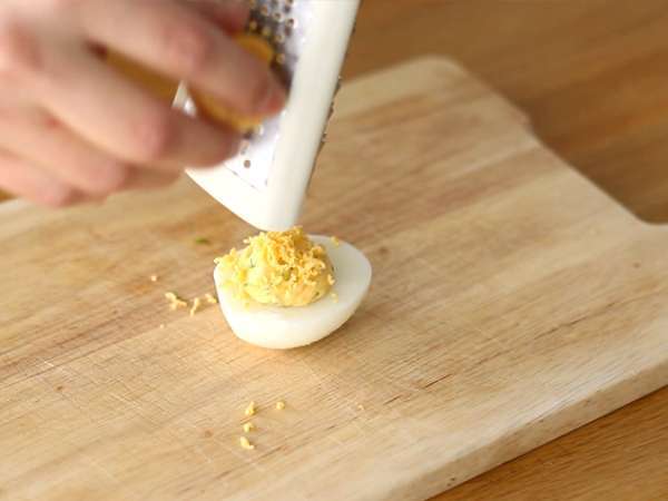 Vajíčka Mimosa, dostupné v 4 verziách - Príprava krok 4