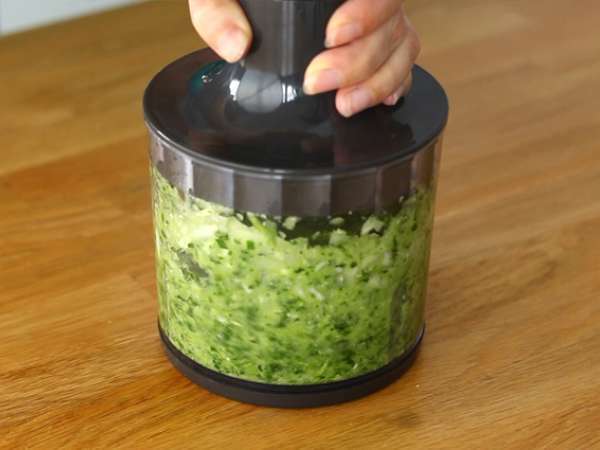 Tajine z kefty (mleté mäsové guľky s korením a bylinkami) - Príprava krok 3