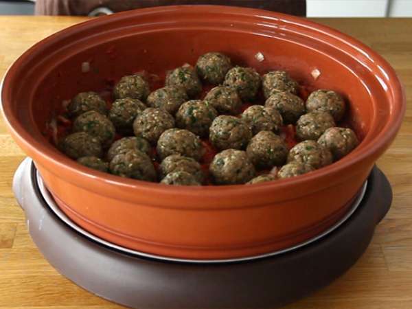 Tajine z kefty (mleté mäsové guľky s korením a bylinkami) - Príprava krok 5